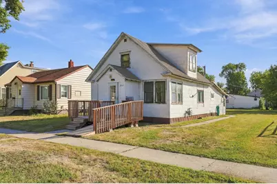 212 10th Street N, Breckenridge, MN 56520 - Photo 2