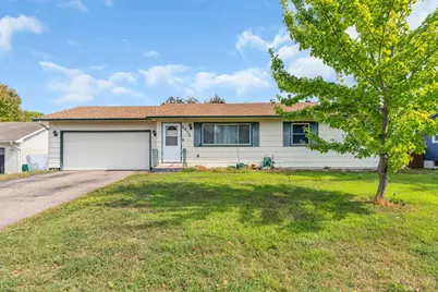 6432 Zealand Avenue N, Brooklyn Park, MN 55428 - Photo 1