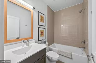 11449 Wildflower Dr N, Lake Elmo, MN 55042 - Photo 38