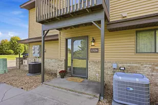 13156 90th Pl N, Maple Grove, MN 55369 - Photo 2