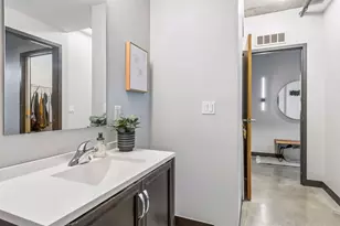 730 4th St, Minneapolis, MN 55401 - Photo 16
