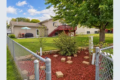 9748 Hames Court S, Cottage Grove, MN 55016 - Photo 6