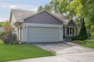 8952 Pineview Ln N, Maple Grove, MN 55369 - Photo 2