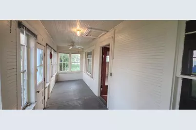 812 Maple Avenue E, Mora, MN 55051 - Photo 8