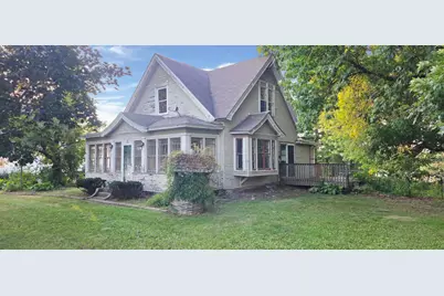 812 Maple Avenue E, Mora, MN 55051 - Photo 2