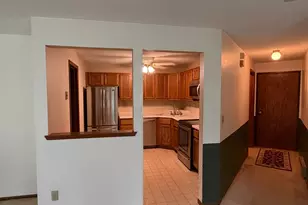 1570 Wheelock Ln, Saint Paul, MN 55117 - Photo 4