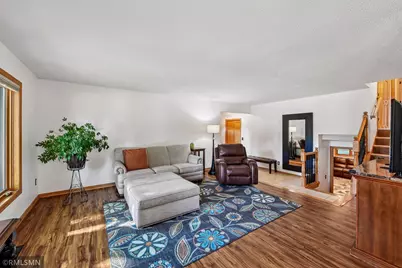1549 Skyview Drive, Chaska, MN 55318 - Photo 6