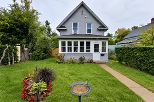 1115 Minnesota Ave NW, Bemidji, MN 56601 - Photo 2