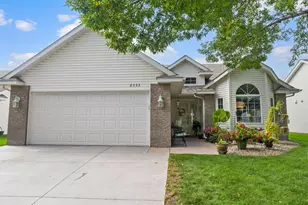 2333 Cleveland Ln S, Cambridge, MN 55008 - Photo 1