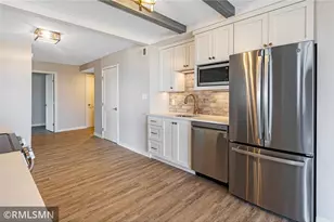 400 Groveland Ave, Minneapolis, MN 55403 - Photo 18
