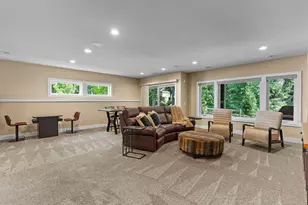 7061 Highland Ct, Eden Prairie, MN 55346 - Photo 22