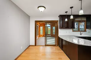 1800 Quebec Ave N, Golden Valley, MN 55427 - Photo 10