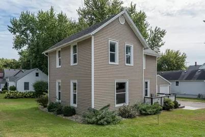 211 N Market Street, Janesville, MN 56048 - Photo 2