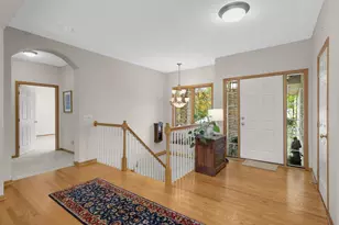 1443 Riverbluff Dr, Hastings, MN 55033 - Photo 2