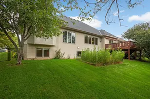 1443 Riverbluff Dr, Hastings, MN 55033 - Photo 40