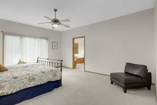 1443 Riverbluff Dr, Hastings, MN 55033 - Photo 22