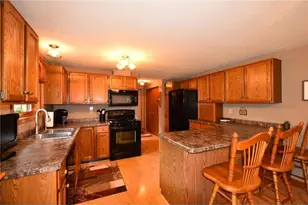 131 Walnut St, Zumbrota, MN 55992 - Photo 4