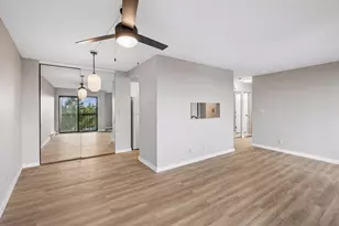1181 Edgcumbe Rd, Saint Paul, MN 55105 - Photo 12