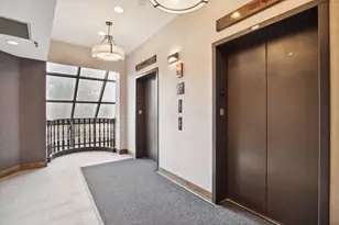 1181 Edgcumbe Rd, Saint Paul, MN 55105 - Photo 16
