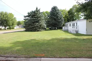 304 4th St S, Hoffman, MN 56339 - Photo 2