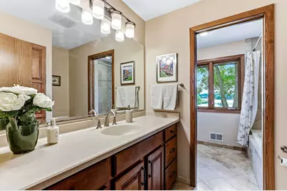2162 Lakebrook Drive, New Brighton, MN 55112 - Photo 36