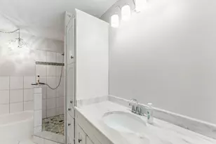 10924 Rhode Island Ave S, Bloomington, MN 55438 - Photo 28