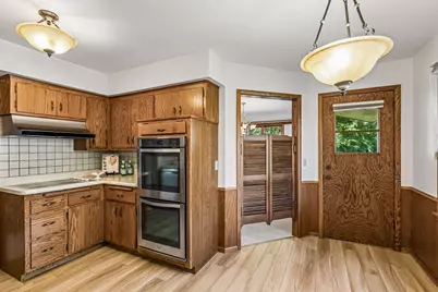 2931 Cedar Knoll Court, Minnetonka, MN 55305 - Photo 10