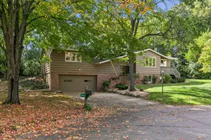 2931 Cedar Knoll Ct, Minnetonka, MN 55305 - Photo 1