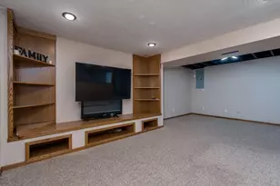 107 Meadow Ln, Janesville, MN 56048 - Photo 24