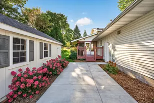 4270 Victoria St N, Shoreview, MN 55126 - Photo 4