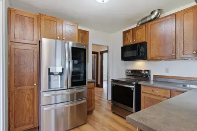 515 12th Avenue W, Menomonie, WI 54751 - Photo 6