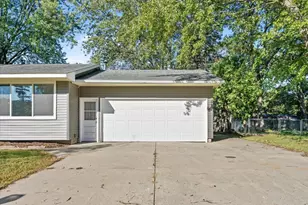 421 16th Ave SE, Saint Cloud, MN 56304 - Photo 4