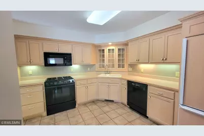 1374 Field Creek Circle, Victoria, MN 55386 - Photo 8