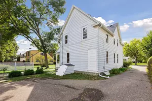 221 11th Ave N, Hopkins, MN 55343 - Photo 44