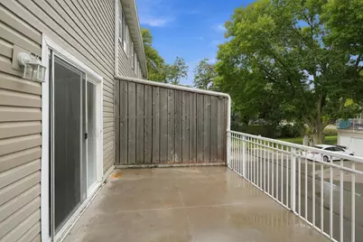 1496 Goodwin Avenue N, Oakdale, MN 55128 - Photo 8