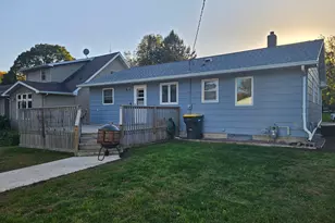 713 S Elm St, Lamberton, MN 56152 - Photo 18