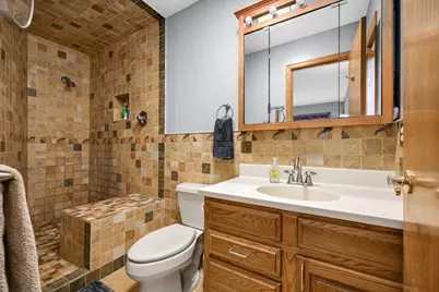 1797 Eldridge Avenue W, Roseville, MN 55113 - Photo 18