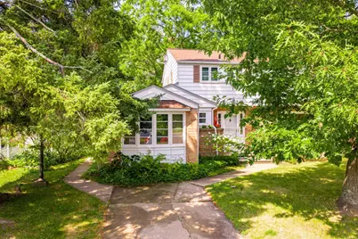 11 S 4th St W, Aurora, MN 55705 - Photo 2
