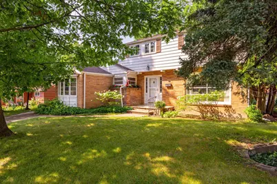 11 S 4th St W, Aurora, MN 55705 - Photo 1
