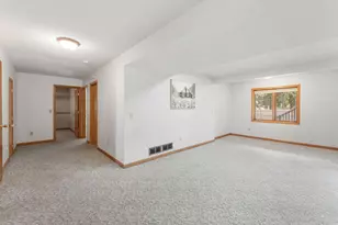 14806 Hallmark Dr, Apple Valley, MN 55124 - Photo 26