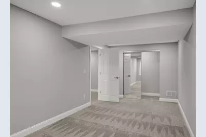 11004 Oak Knoll Terrace N, Minnetonka, MN 55305 - Photo 20