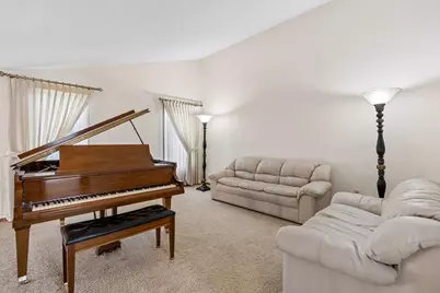 15331 39th Avenue N, Plymouth, MN 55446 - Photo 14