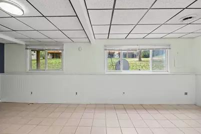 2053 Edgerton Street, Maplewood, MN 55117 - Photo 14