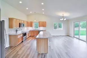 11946 Joneswood Circle, Baxter, MN 56425 - Photo 10
