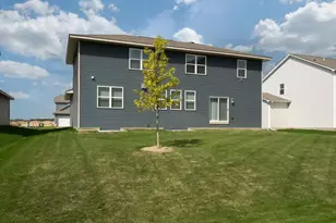 10691 Bent Pne Ln, Woodbury, MN 55129 - Photo 4