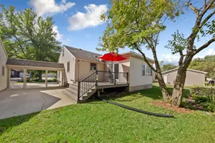 805 9th Ave NE, Waseca, MN 56093 - Photo 12