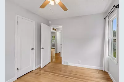 3801 26 1/2 Avenue N, Robbinsdale, MN 55422 - Photo 16