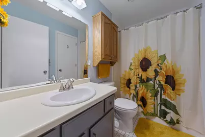 1042 E Travelers Trail, Burnsville, MN 55337 - Photo 18