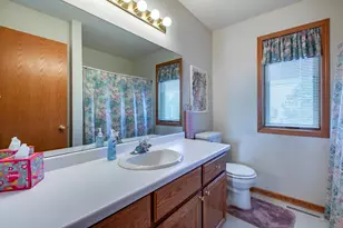 4422 Surrey Ln NW, Rochester, MN 55901 - Photo 28
