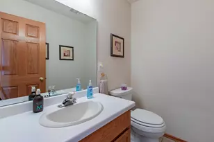 4422 Surrey Ln NW, Rochester, MN 55901 - Photo 18